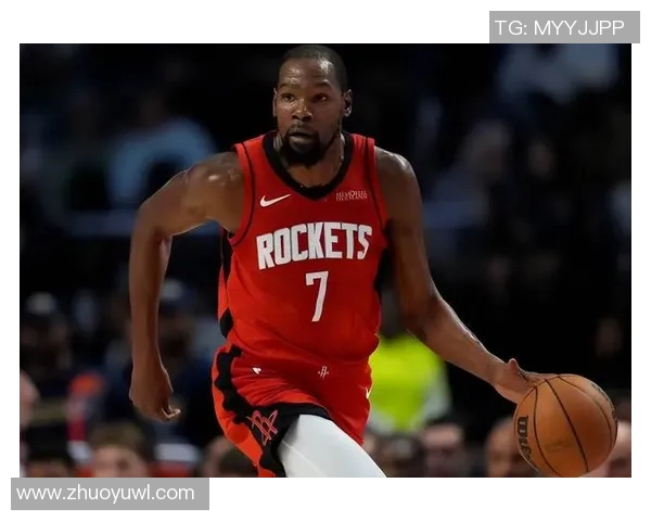 杜兰特状态低迷引发热议，申京采访强调英雄联盟团队精神，火箭队关键时刻挺身而出展现完美配合